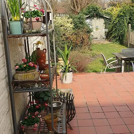 Close To Centre, 3 Rooms, 2 Bathr & Wc, Free Parking & Wifi, Spacious Living Area & Kitchen Semesterbostad