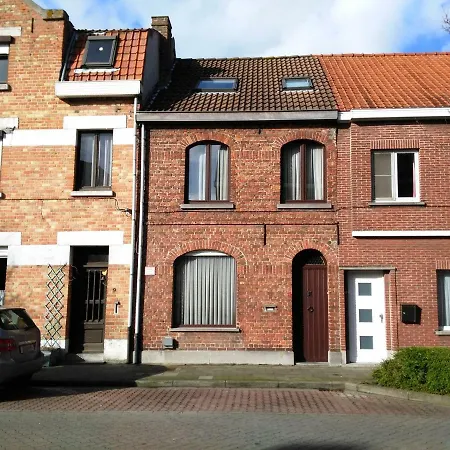 Close To Centre, 3 Rooms, 2 Bathr & Wc, Free Parking & Wifi, Spacious Living Area & Kitchen Semesterbostad Brygge